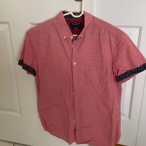 Short sleeve shirt